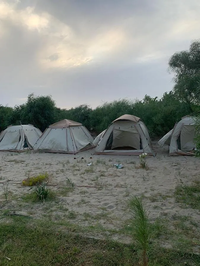 Zulu Beach Tenda Hotel Vlore Campsite