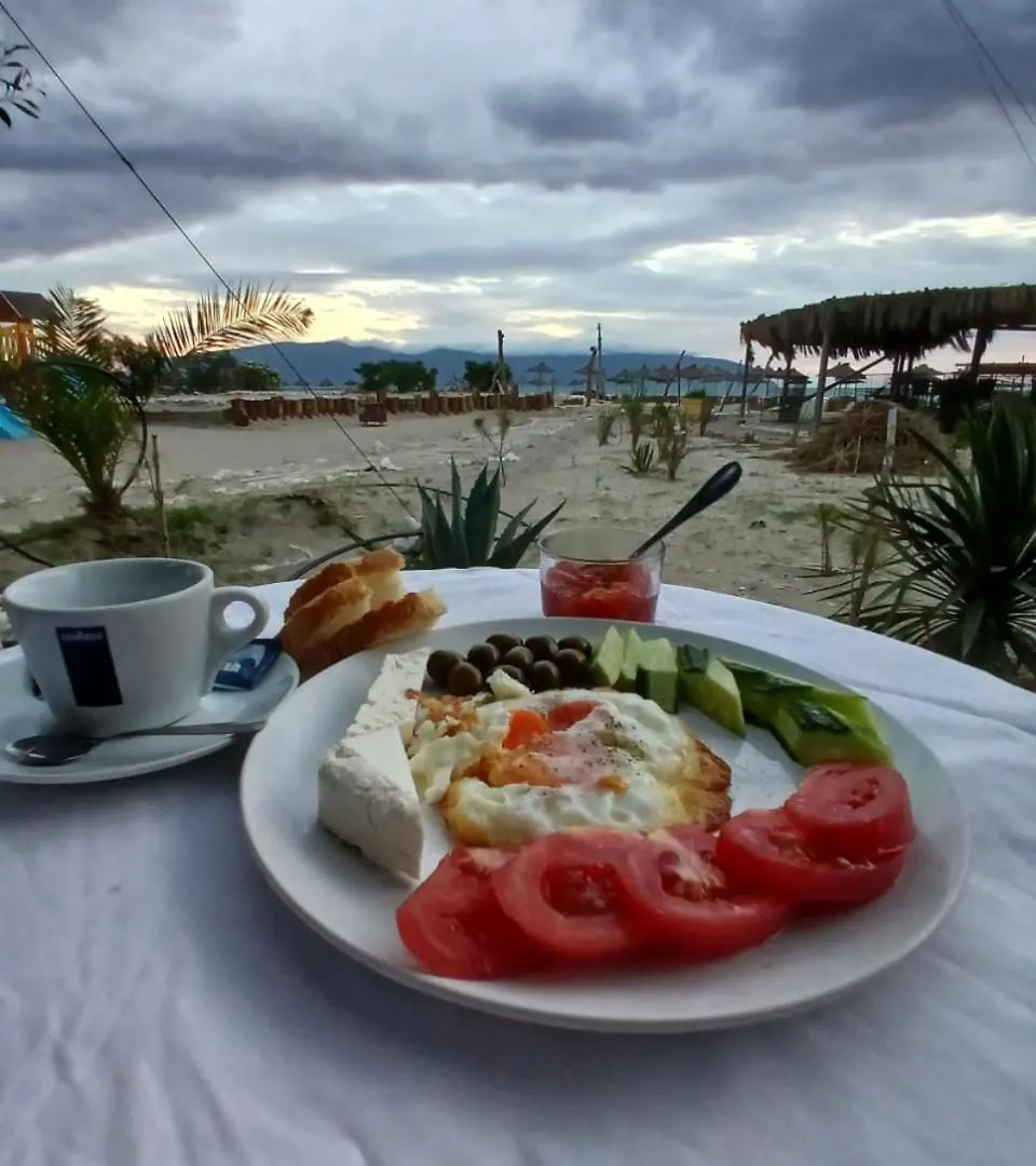 Zulu Beach Tenda Hotel Vlore Campsite