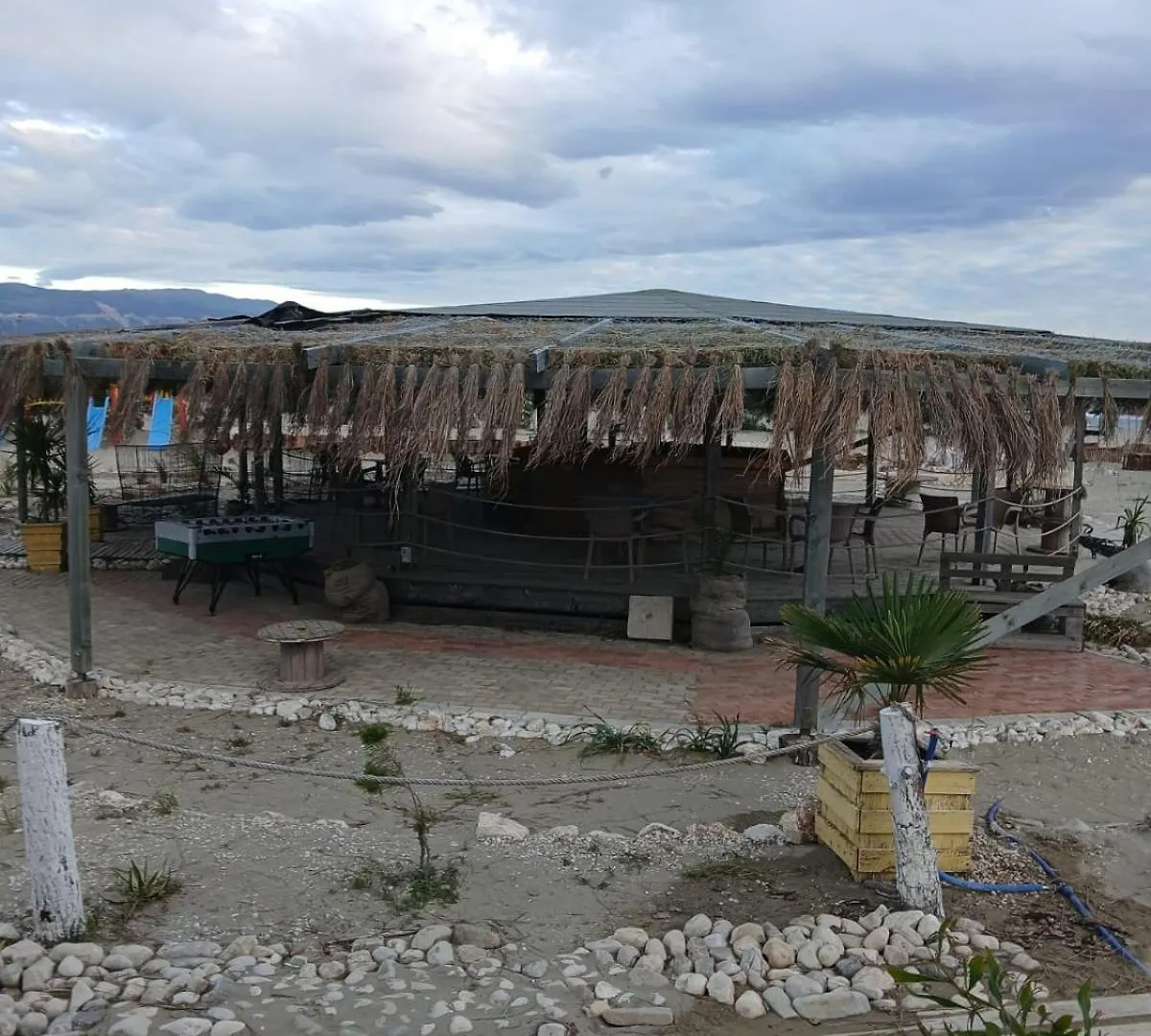 Zulu Beach Tenda Hotel Vlore Albania